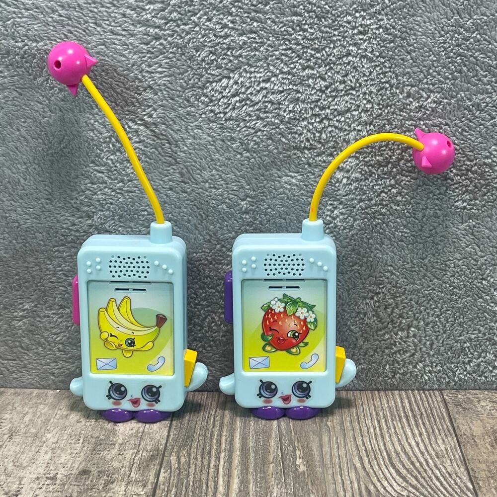 SHOPKINS WALKIE TALKIES (BANANA / STRAWBERRY) kid's play toys by eKids # SN-202